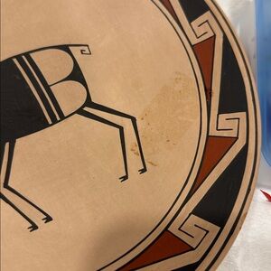 Acoma Pueblo, Mata Ortiz Mimbres Pottery Big Horn Ram stylized Sabino Villalba H